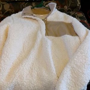 Pull over sweater. Had it on once for 20min.